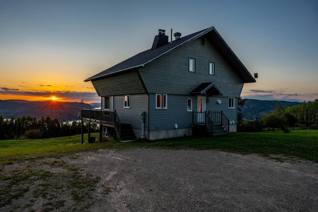 Montfjord - Chalets, Vue Spectaculaire Et Spa. Chantafjord #4 Sacre-Coeur Kültér fotó